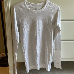 Lulu Lemon Swifty Tech Long Sleeve